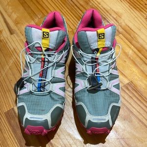 Women’s 8 1/2 Speedcross 3 Salomon shoes